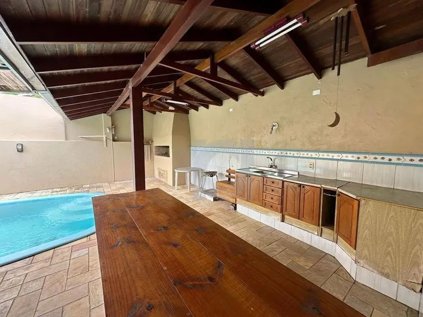Casa com 2 quartos à venda, 250m2 em Portao - RS - imagem 7 Foto 7 de Casa com 2 quartos à venda, 250m2 em Portao - RS