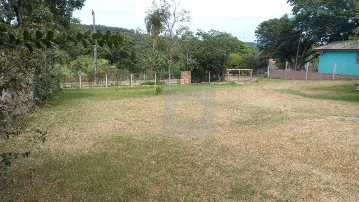 Sítio / Rancho com 3 quartos à venda, 1200m2 em Portao - RS - imagem 3 Foto 3 de Sítio / Rancho com 3 quartos à venda, 1200m2 em Portao - RS