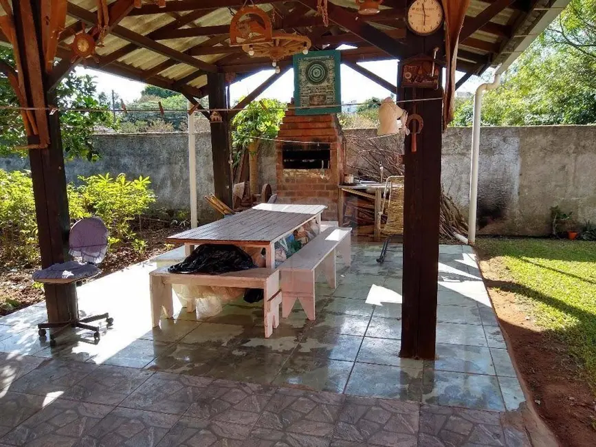 Foto 1 de Casa com 4 quartos à venda, 450m2 em Centro, Portao - RS
