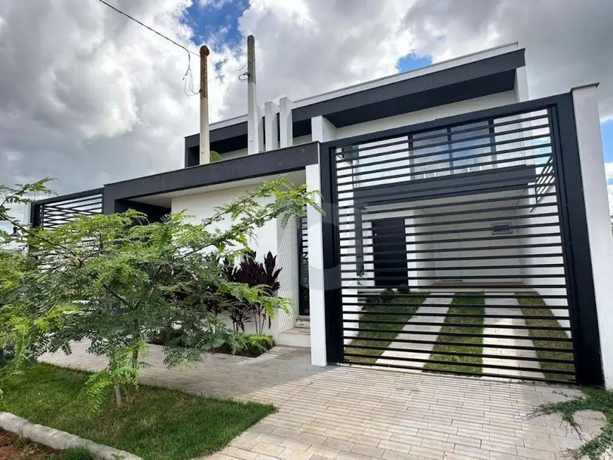 Sobrado com 3 quartos à venda, 177m2 em Portao - RS - imagem 3 Foto 3 de Sobrado com 3 quartos à venda, 177m2 em Portao - RS