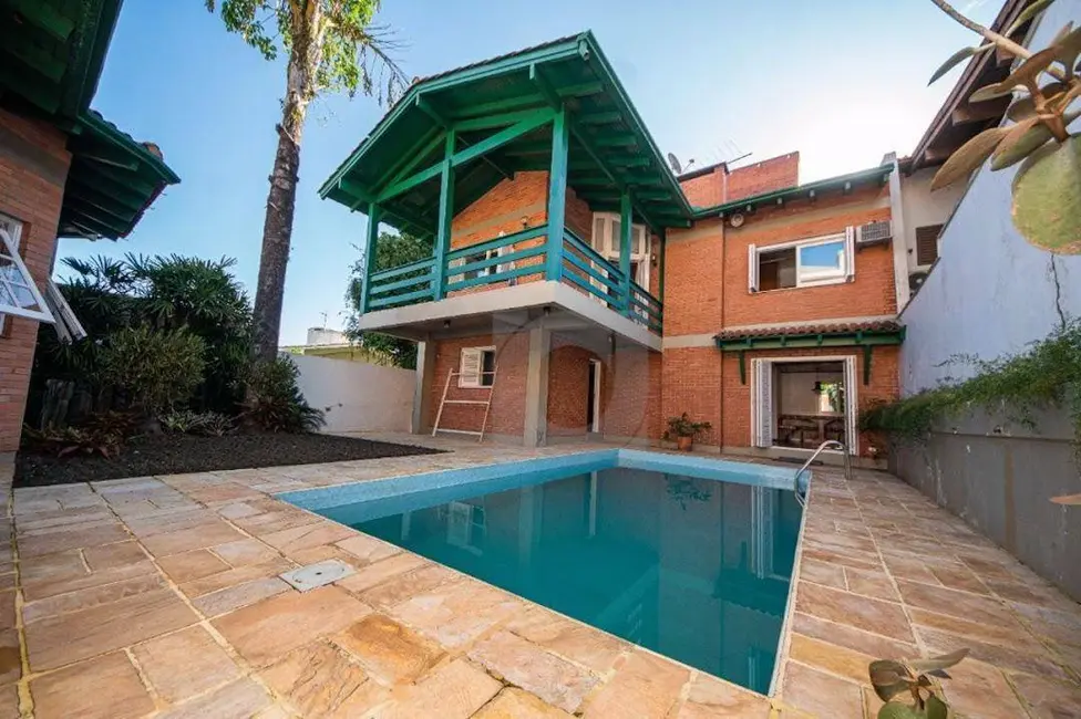 Foto 2 de Casa com 3 quartos à venda em Novo Hamburgo - RS