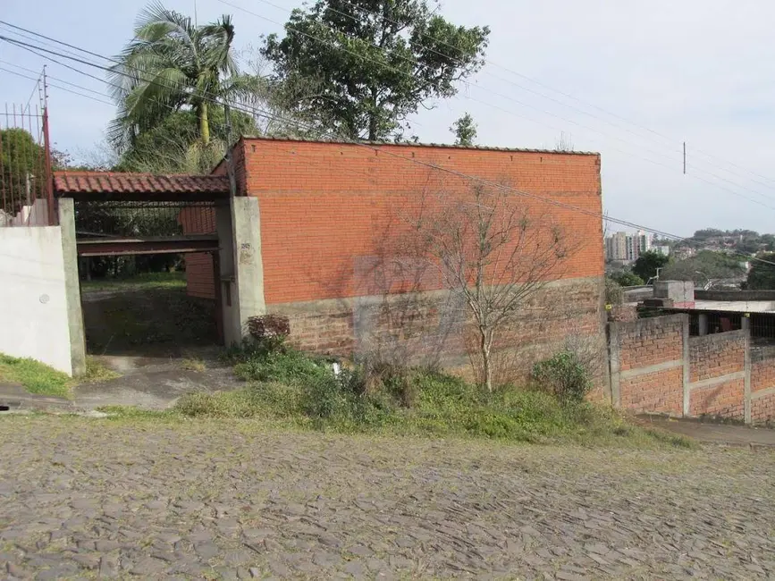 Foto 1 de Casa com 3 quartos à venda, 1873m2 em São José, Sao Leopoldo - RS