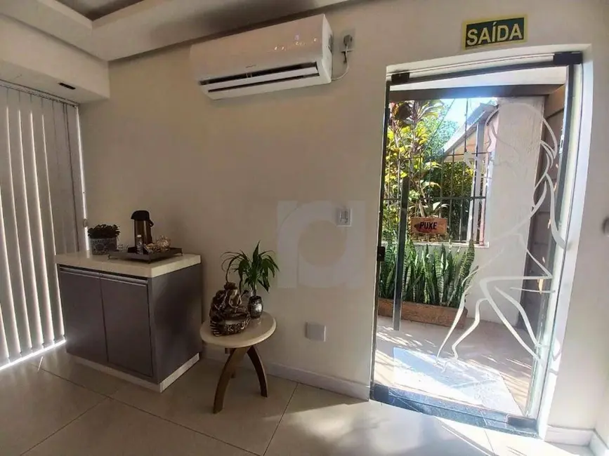 Loja para alugar, 180m2 em Centro, Sao Leopoldo - RS - imagem 3 Foto 3 de Loja para alugar, 180m2 em Centro, Sao Leopoldo - RS