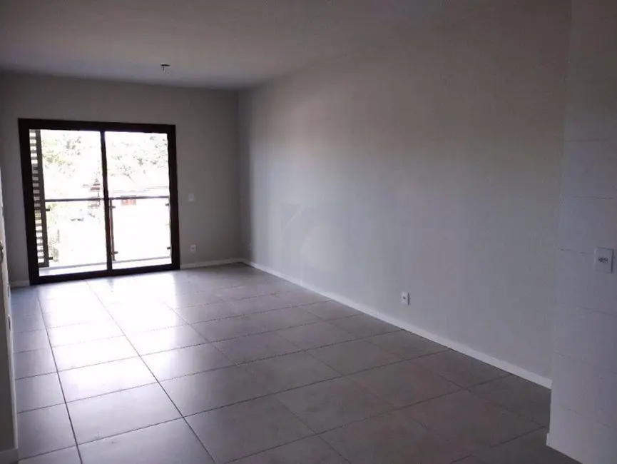 Foto 2 de Apartamento com 2 quartos à venda, 107m2 em Centro, Portao - RS
