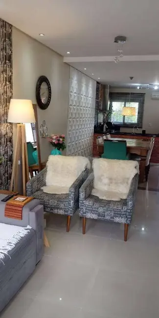 Casa com 3 quartos à venda, 100m2 em Vargas, Sapucaia Do Sul - RS - imagem 4 Foto 4 de Casa com 3 quartos à venda, 100m2 em Vargas, Sapucaia Do Sul - RS