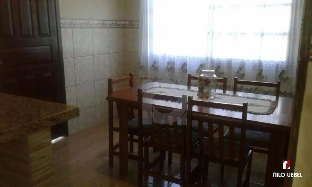 Casa com 3 quartos à venda, 184m2 em Portao - RS - imagem 9 Foto 9 de Casa com 3 quartos à venda, 184m2 em Portao - RS