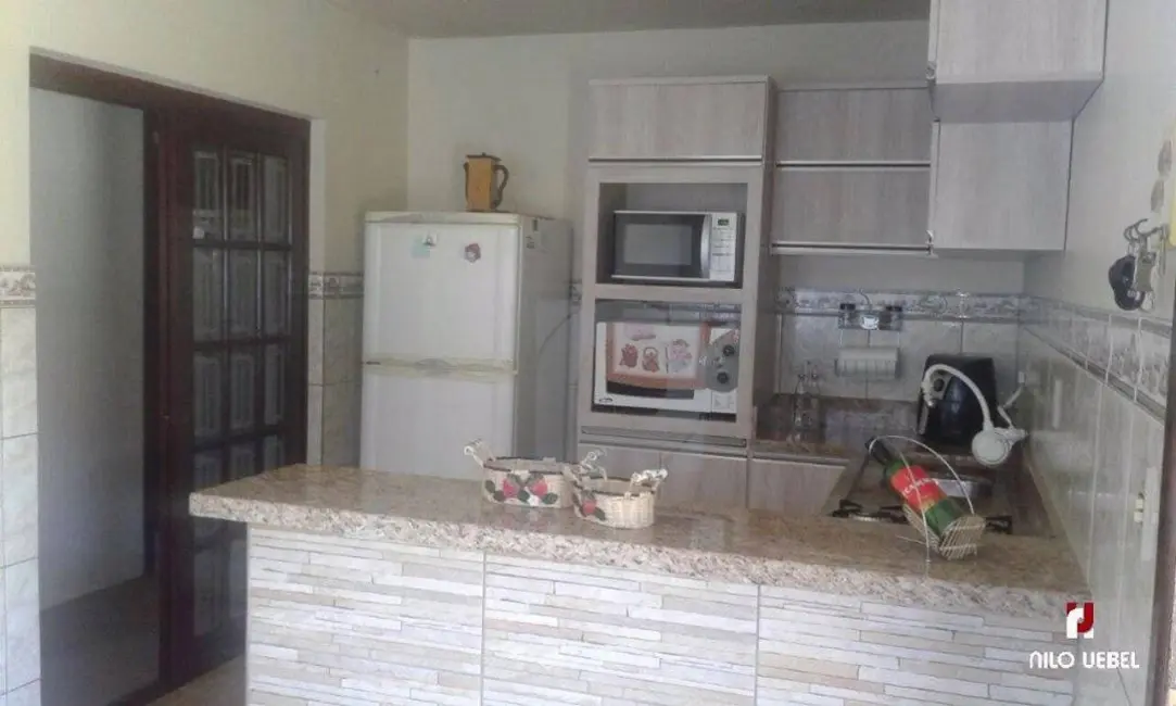 Casa com 3 quartos à venda, 184m2 em Portao - RS - imagem 4 Foto 4 de Casa com 3 quartos à venda, 184m2 em Portao - RS