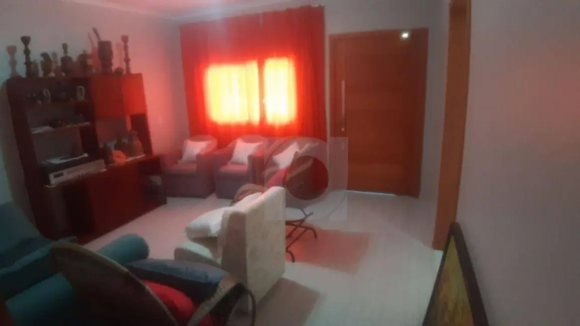 Casa com 3 quartos à venda, 300m2 em Portao - RS - imagem 5 Foto 5 de Casa com 3 quartos à venda, 300m2 em Portao - RS