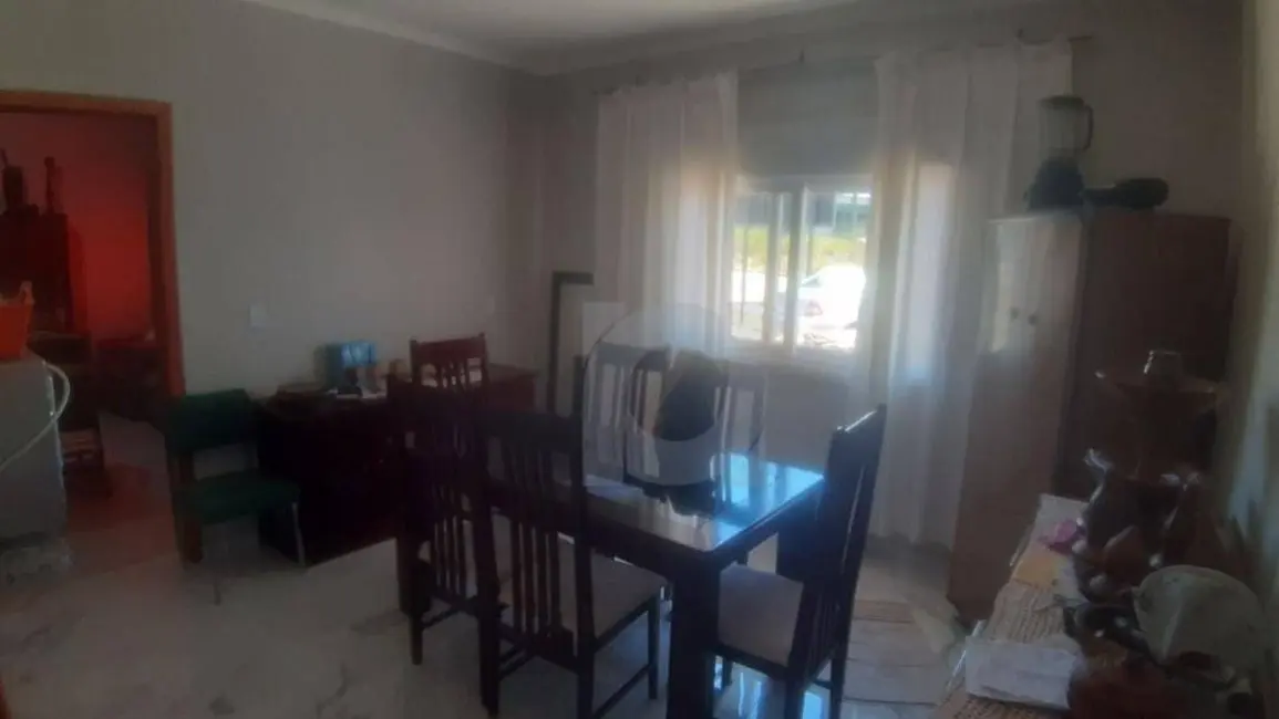 Casa com 3 quartos à venda, 300m2 em Portao - RS - imagem 3 Foto 3 de Casa com 3 quartos à venda, 300m2 em Portao - RS