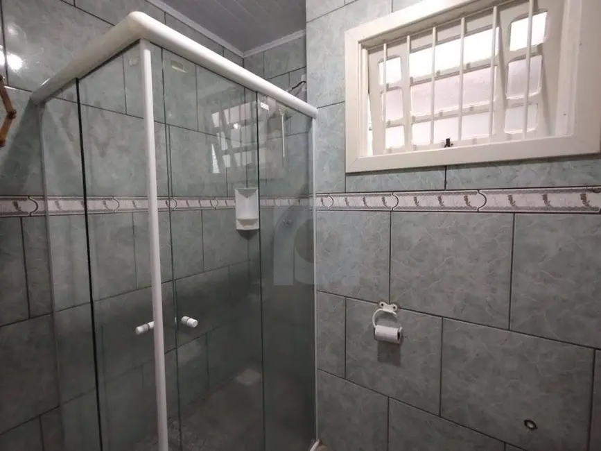 Casa com 3 quartos à venda, 360m2 em Centro, Portao - RS - imagem 7 Foto 7 de Casa com 3 quartos à venda, 360m2 em Centro, Portao - RS