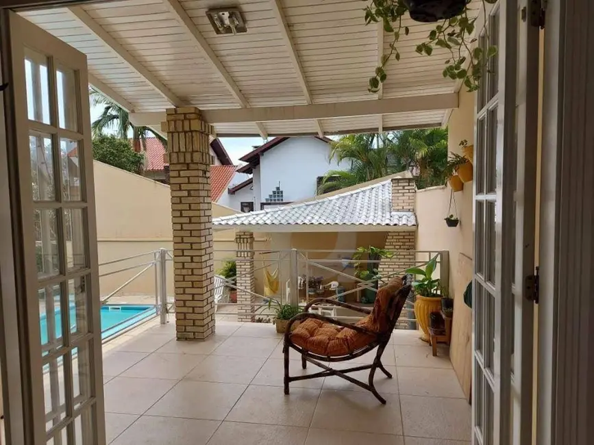 Foto 1 de Casa com 4 quartos à venda, 360m2 em Morro do Espelho, Sao Leopoldo - RS