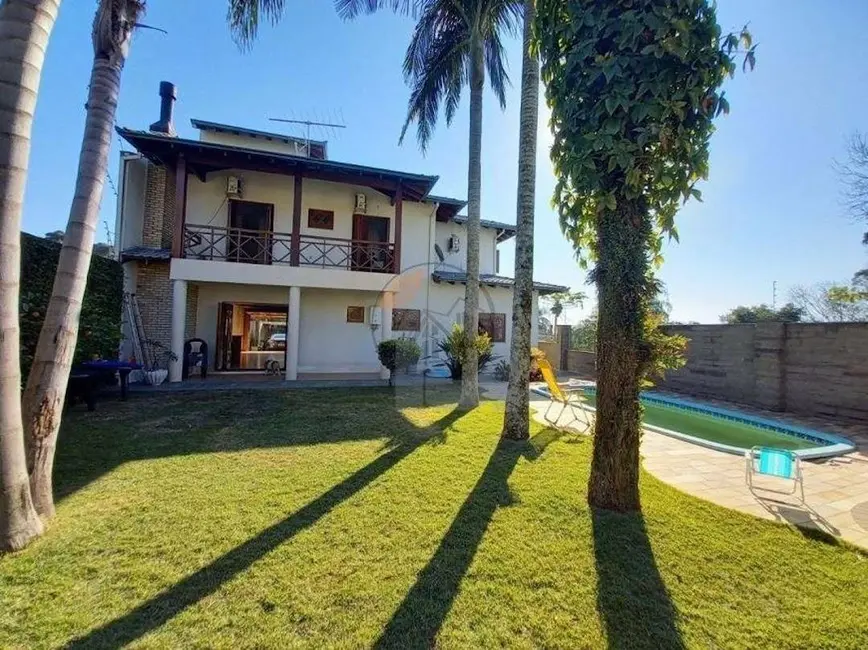 Foto 6 de Casa com 3 quartos à venda, 300m2 em Cristo Rei, Sao Leopoldo - RS