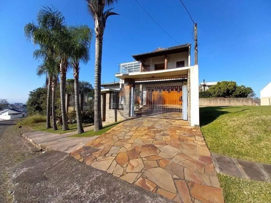 Foto 3 de Casa com 3 quartos à venda, 300m2 em Cristo Rei, Sao Leopoldo - RS