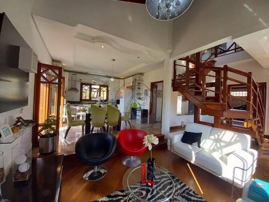 Foto 9 de Casa com 3 quartos à venda, 300m2 em Cristo Rei, Sao Leopoldo - RS