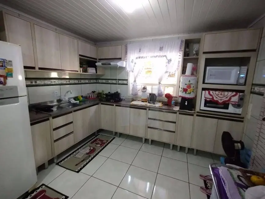 Casa com 2 quartos à venda, 178m2 em Portao - RS - imagem 7 Foto 7 de Casa com 2 quartos à venda, 178m2 em Portao - RS