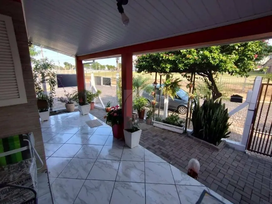 Casa com 2 quartos à venda, 178m2 em Portao - RS - imagem 9 Foto 9 de Casa com 2 quartos à venda, 178m2 em Portao - RS