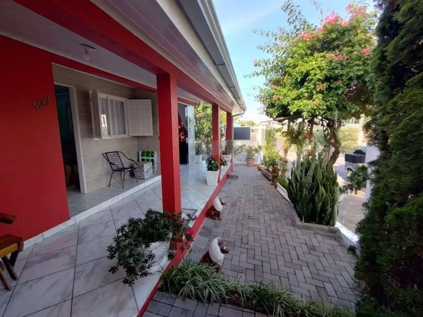 Casa com 2 quartos à venda, 178m2 em Portao - RS - imagem 3 Foto 3 de Casa com 2 quartos à venda, 178m2 em Portao - RS