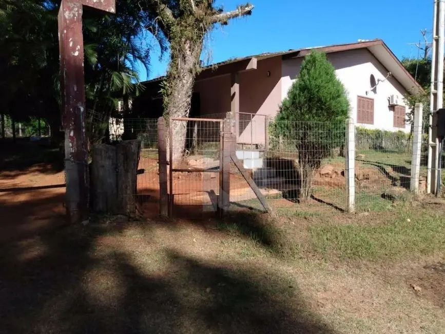 Sítio / Rancho com 4 quartos à venda, 165m2 em Portao - RS - imagem 7 Foto 7 de Sítio / Rancho com 4 quartos à venda, 165m2 em Portao - RS