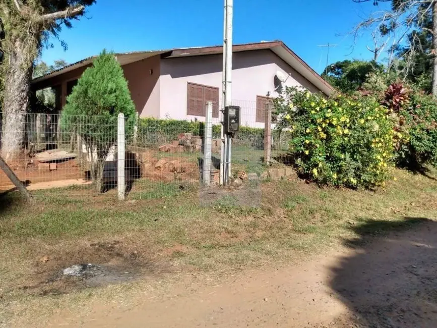 Sítio / Rancho com 4 quartos à venda, 165m2 em Portao - RS - imagem 8 Foto 8 de Sítio / Rancho com 4 quartos à venda, 165m2 em Portao - RS