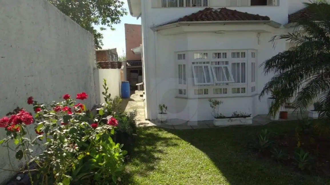 Casa com 3 quartos à venda, 450m2 em Santa Catarina, Sapucaia Do Sul - RS - imagem 4 Foto 4 de Casa com 3 quartos à venda, 450m2 em Santa Catarina, Sapucaia Do Sul - RS