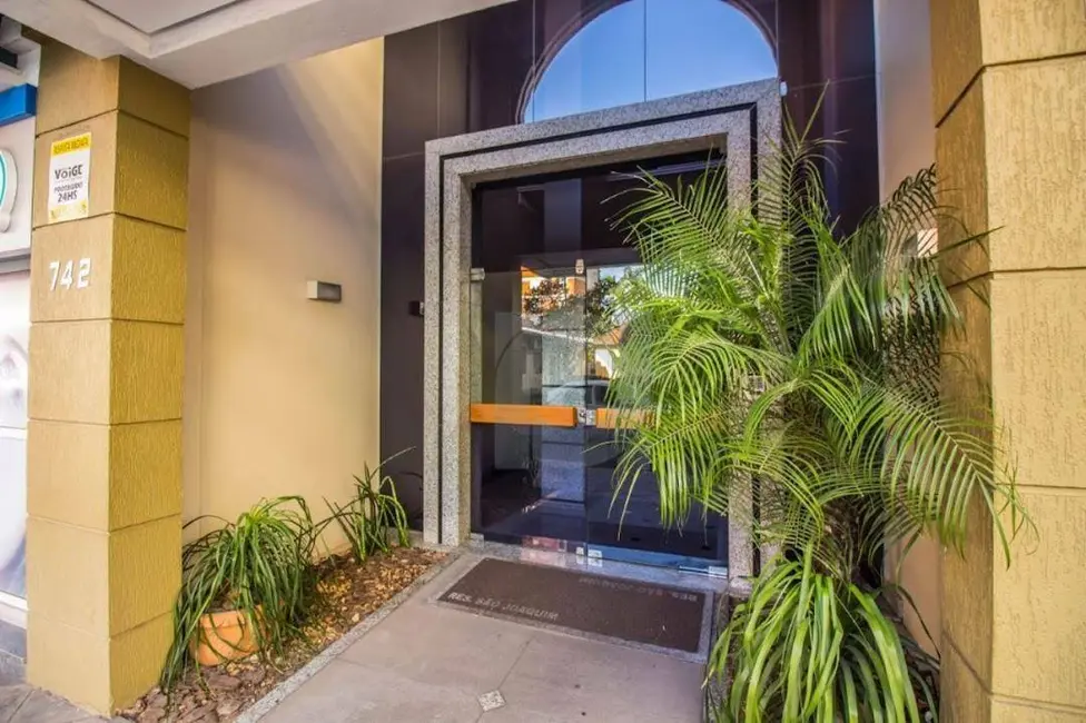 Apartamento com 3 quartos à venda, 115m2 em Centro, Sao Leopoldo - RS - imagem 3 Foto 3 de Apartamento com 3 quartos à venda, 115m2 em Centro, Sao Leopoldo - RS