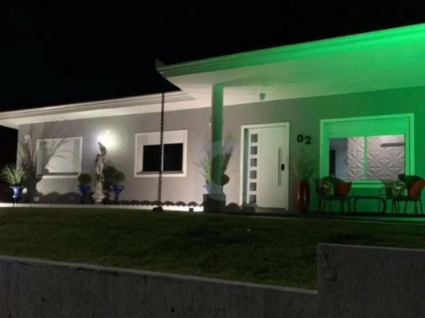 Foto 1 de Casa de Condomínio com 3 quartos à venda, 776m2 em Lomba Grande, Novo Hamburgo - RS