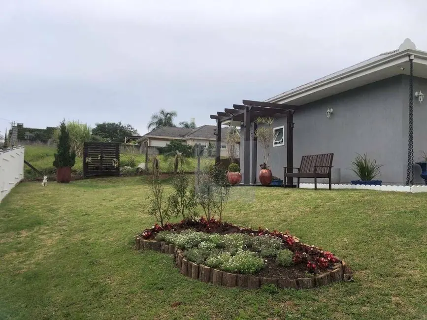 Foto 3 de Casa de Condomínio com 3 quartos à venda, 776m2 em Lomba Grande, Novo Hamburgo - RS