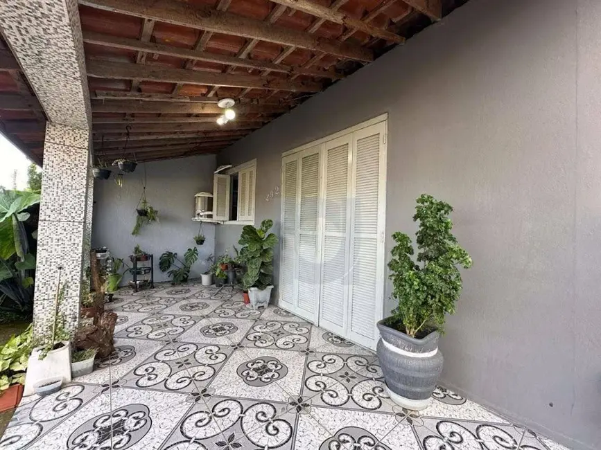 Foto 2 de Casa com 2 quartos à venda, 65m2 em Portao - RS