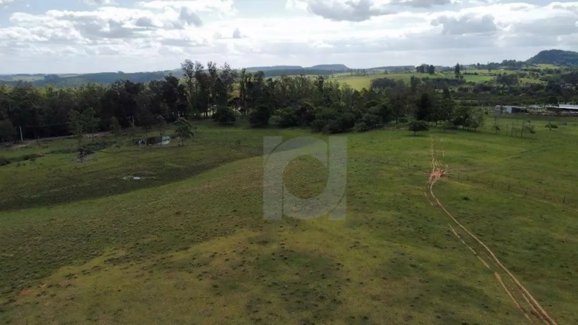 Foto 5 de Sala Comercial à venda, 118378m2 em Capela De Santana - RS