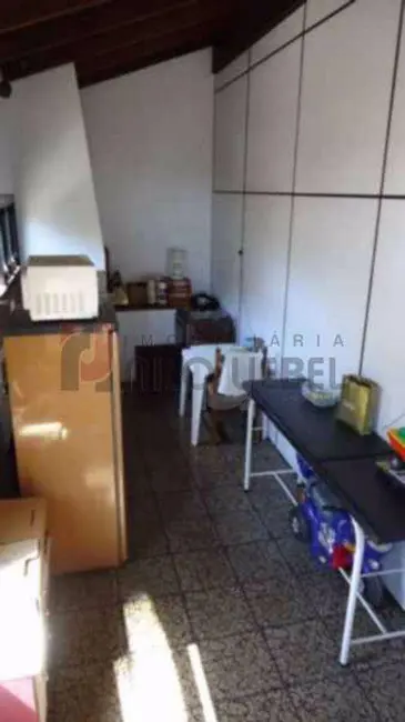 Casa com 3 quartos à venda e para alugar, 380m2 em Centro, Sao Leopoldo - RS - imagem 3 Foto 3 de Casa com 3 quartos à venda e para alugar, 380m2 em Centro, Sao Leopoldo - RS