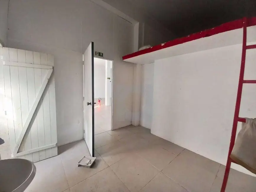 Loja para alugar, 200m2 em Centro, Sao Leopoldo - RS - imagem 7 Foto 7 de Loja para alugar, 200m2 em Centro, Sao Leopoldo - RS