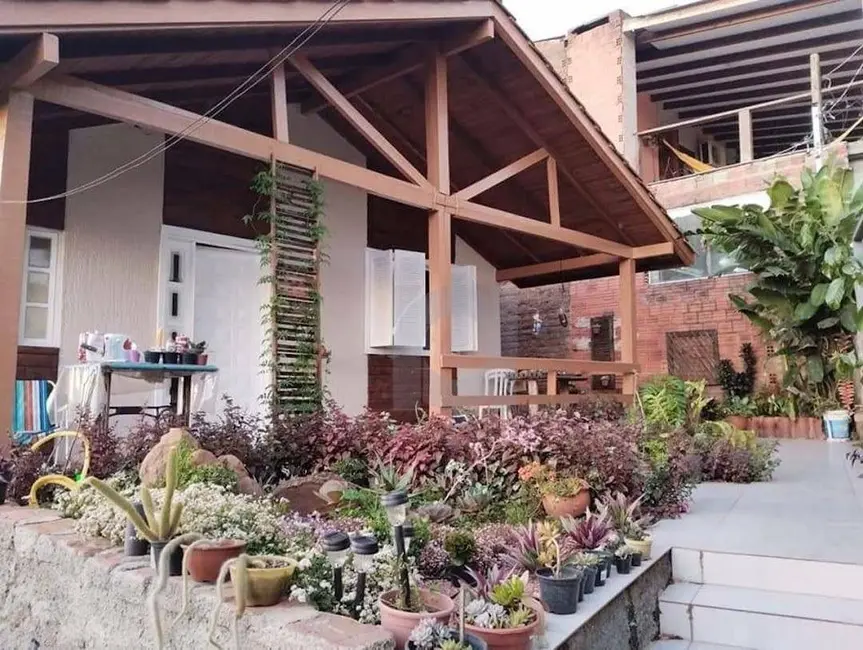 Foto 1 de Casa com 3 quartos à venda, 339m2 em Scharlau, Sao Leopoldo - RS