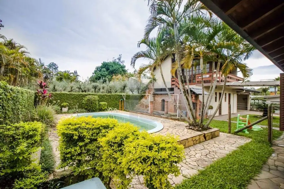 Foto 5 de Casa com 4 quartos à venda, 720m2 em Floresta, Estancia Velha - RS