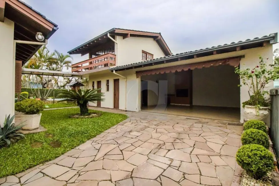 Foto 9 de Casa com 4 quartos à venda, 720m2 em Floresta, Estancia Velha - RS