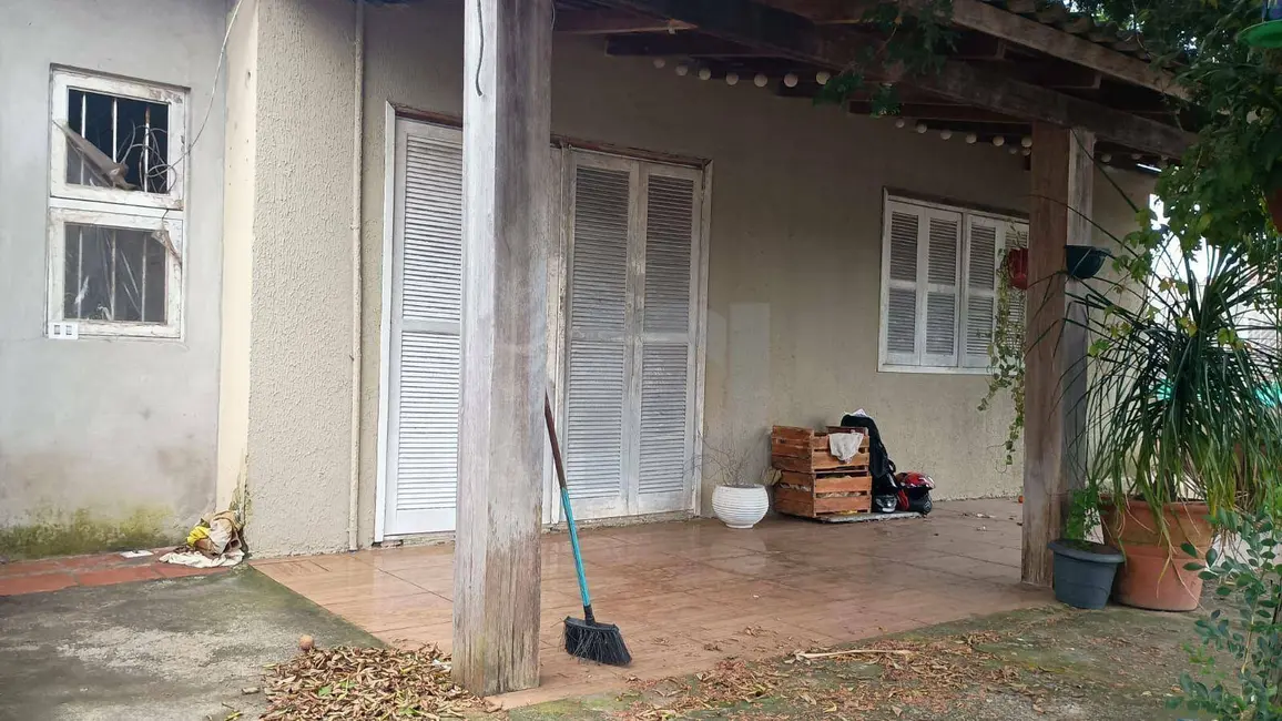 Foto 1 de Casa com 2 quartos à venda e para alugar, 80m2 em Duque de Caxias, Sao Leopoldo - RS