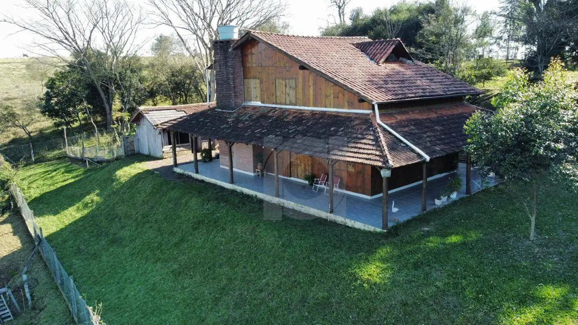 Chácara com 3 quartos à venda, 5500m2 em Portao - RS - imagem 4 Foto 4 de Chácara com 3 quartos à venda, 5500m2 em Portao - RS