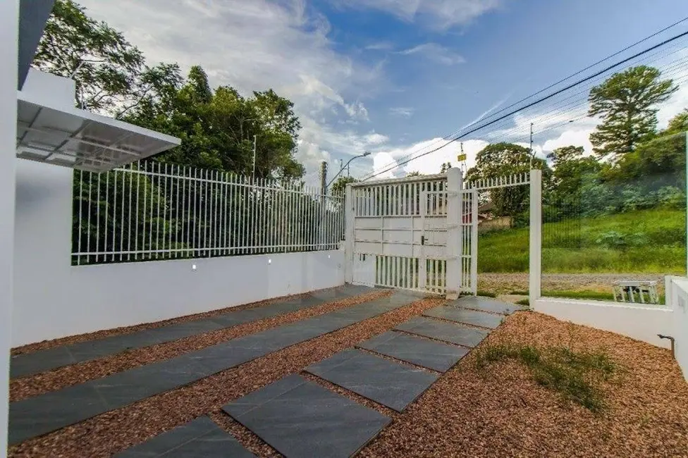 Foto 2 de Casa com 3 quartos à venda, 168m2 em Feitoria, Sao Leopoldo - RS