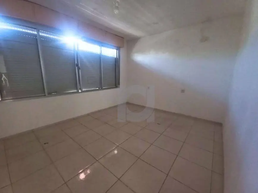 Casa com 3 quartos à venda, 353m2 em Centro, Sao Leopoldo - RS - imagem 9 Foto 9 de Casa com 3 quartos à venda, 353m2 em Centro, Sao Leopoldo - RS