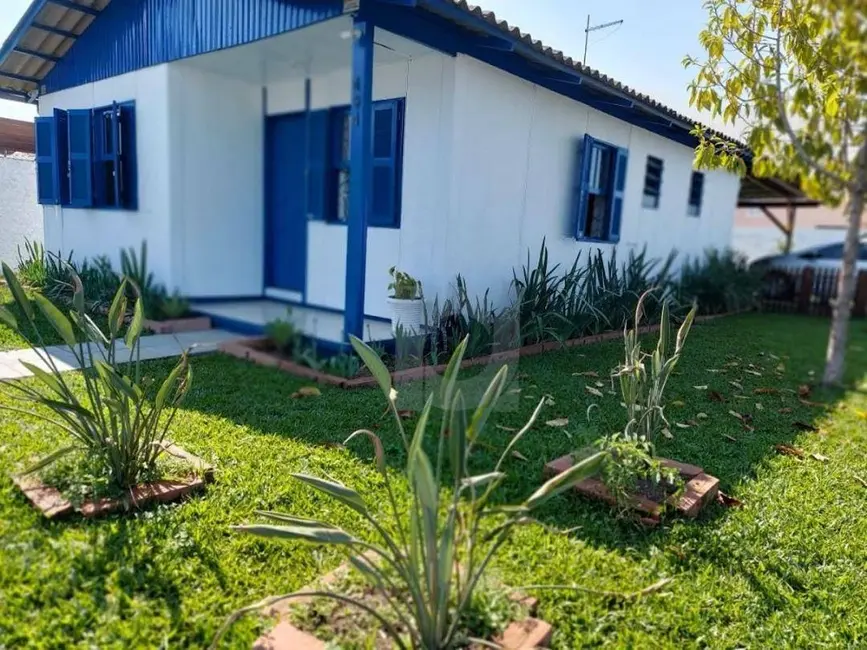 Foto 1 de Casa com 3 quartos à venda, 420m2 em Feitoria, Sao Leopoldo - RS