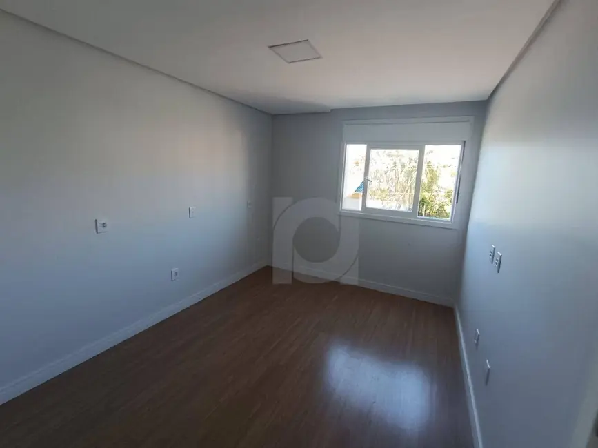 Foto 6 de Sobrado com 2 quartos à venda, 142m2 em Scharlau, Sao Leopoldo - RS