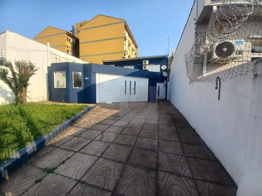 Foto 4 de Casa com 3 quartos para alugar, 180m2 em Centro, Sao Leopoldo - RS