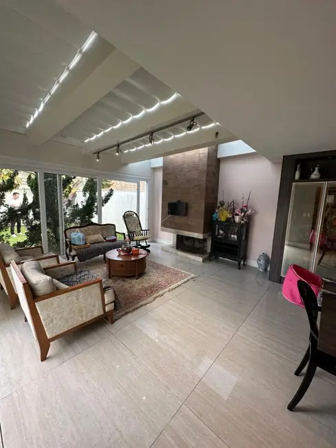 Foto 2 de Casa com 2 quartos à venda e para alugar, 330m2 em Scharlau, Sao Leopoldo - RS