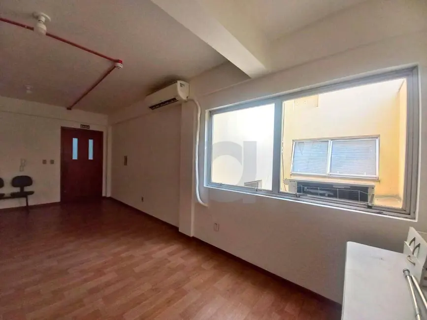Sala Comercial para alugar, 37m2 em Centro, Sao Leopoldo - RS - imagem 6 Foto 6 de Sala Comercial para alugar, 37m2 em Centro, Sao Leopoldo - RS