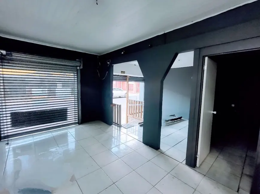 Loja para alugar, 50m2 em Centro, Sao Leopoldo - RS - imagem 8 Foto 8 de Loja para alugar, 50m2 em Centro, Sao Leopoldo - RS