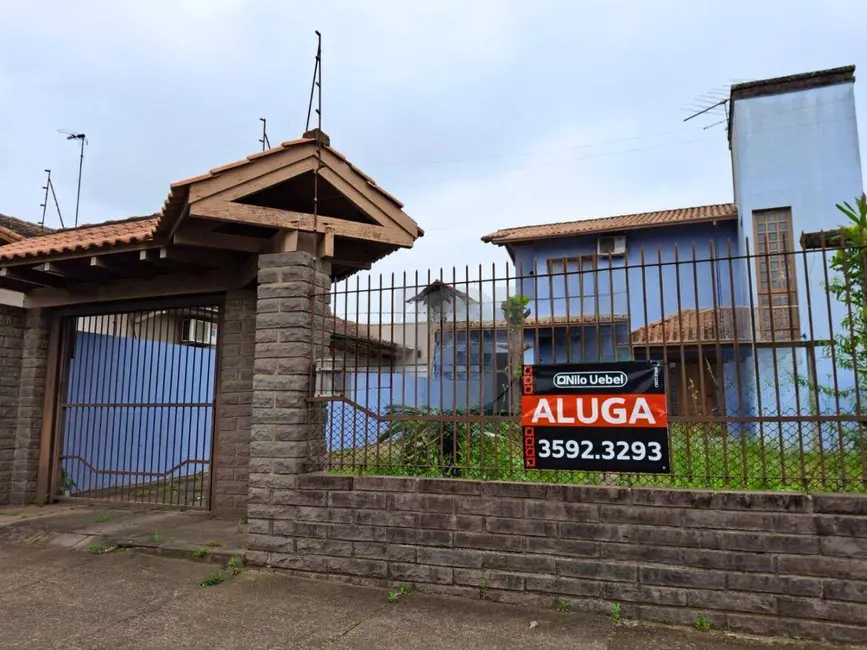 Foto 1 de Casa com 2 quartos para alugar, 320m2 em Scharlau, Sao Leopoldo - RS