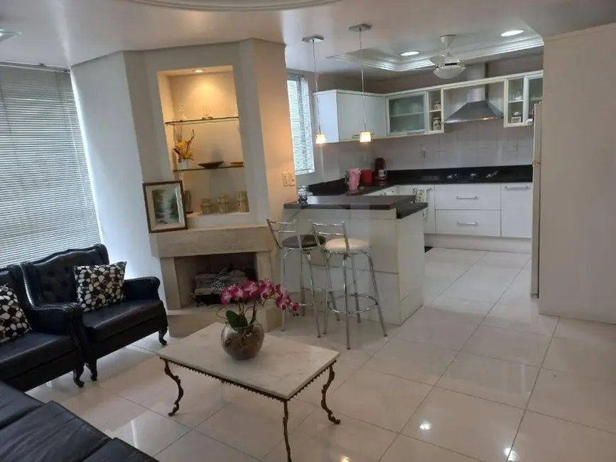 Foto 1 de Cobertura com 3 quartos à venda, 185m2 em Centro, Sao Leopoldo - RS