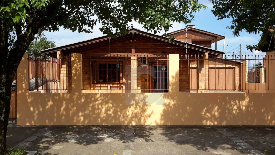 Foto 1 de Casa com 3 quartos à venda, 540m2 em Feitoria, Sao Leopoldo - RS