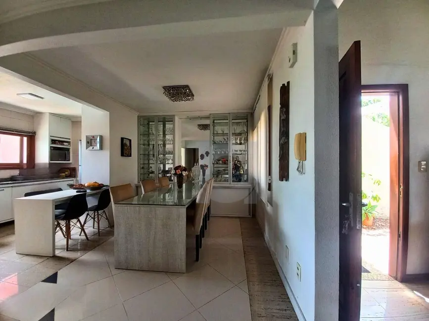 Casa com 4 quartos à venda e para alugar, 774m2 em Santo André, Sao Leopoldo - RS - imagem 3 Foto 3 de Casa com 4 quartos à venda e para alugar, 774m2 em Santo André, Sao Leopoldo - RS