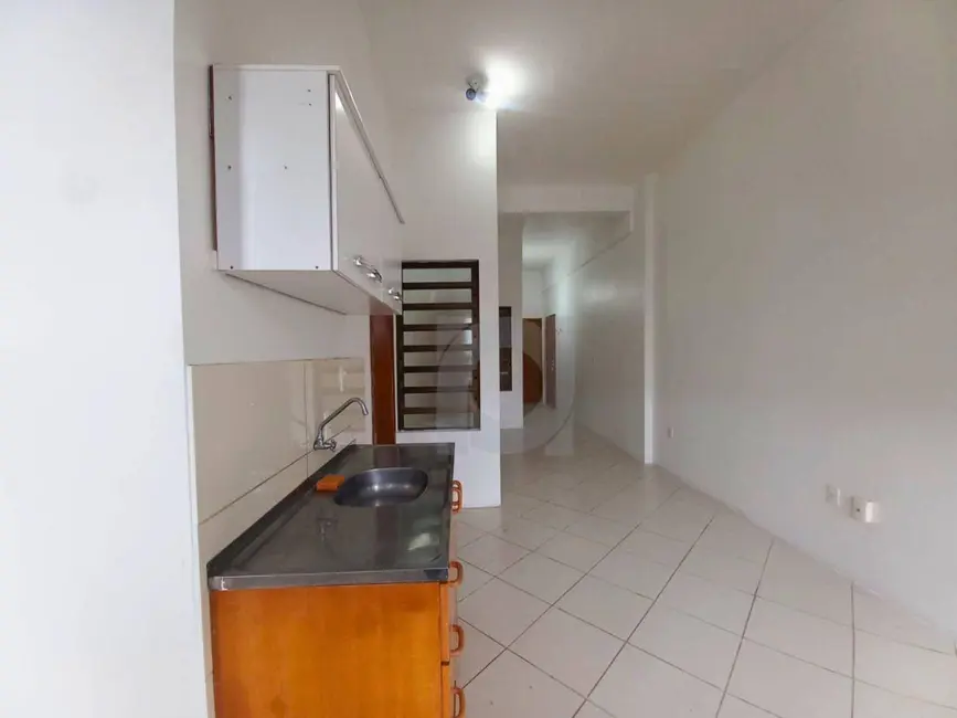 Apartamento com 2 quartos para alugar, 60m2 em Cristo Rei, Sao Leopoldo - RS - imagem 3 Foto 3 de Apartamento com 2 quartos para alugar, 60m2 em Cristo Rei, Sao Leopoldo - RS