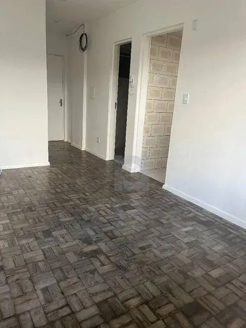 Foto 6 de Kitnet com 1 quarto para alugar, 30m2 em Centro, Sao Leopoldo - RS